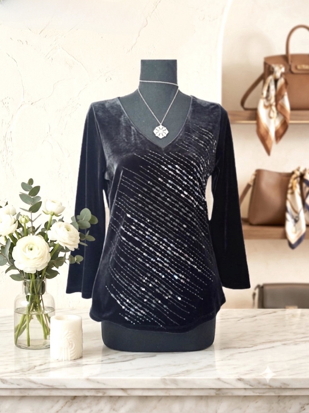 WILLI SMITH Black Velour V-Neck Sequined Long Sleeve Top size M